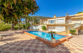 Amazing apartment in Calpe with Outdoor swimming pool, WiFi and 2 Bedrooms